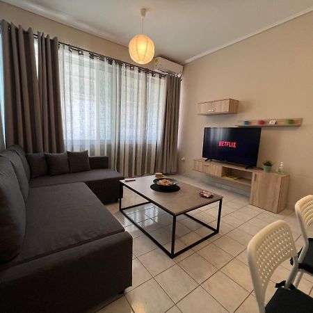 City House 2 Каламата Екстер'єр фото